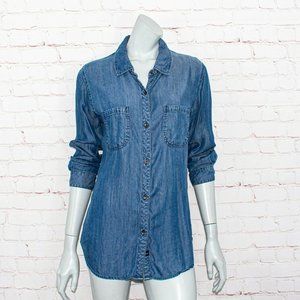 Rails Blue Chambray Button up Shirt 100% Tencel Size Medium